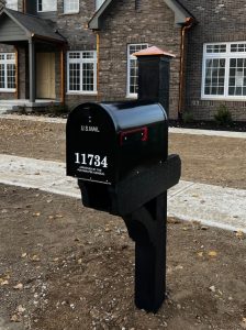 Estes Mailbox