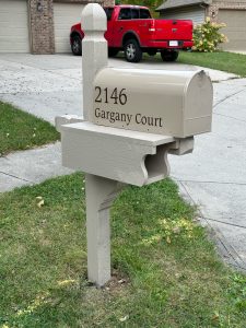 Estes Mailbox